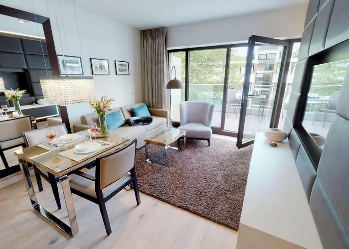 Apartment White Pearl 3.10 *